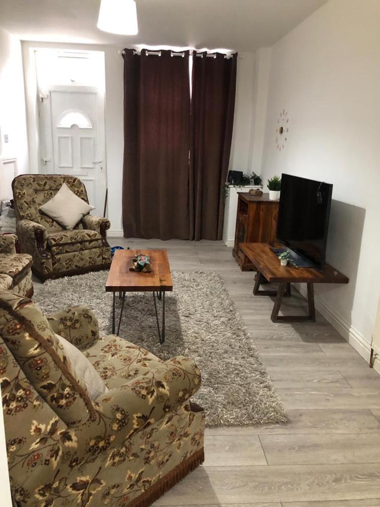 Bed and Breakfast Alpha House London Exterior foto
