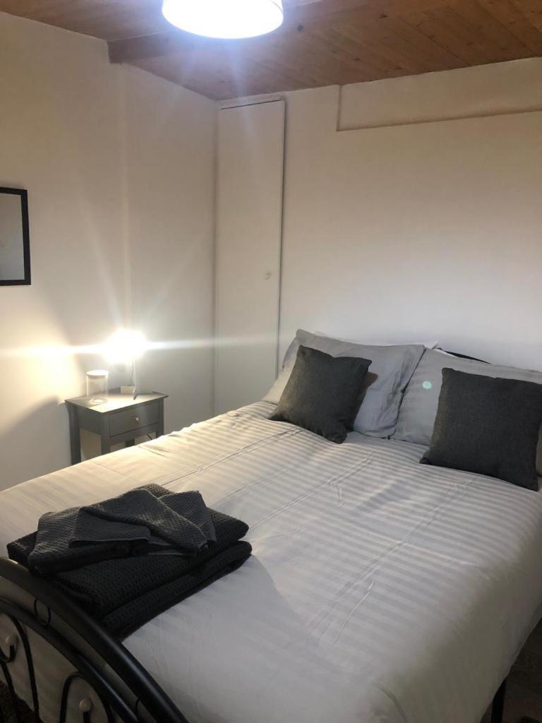 Bed and Breakfast Alpha House London Exterior foto