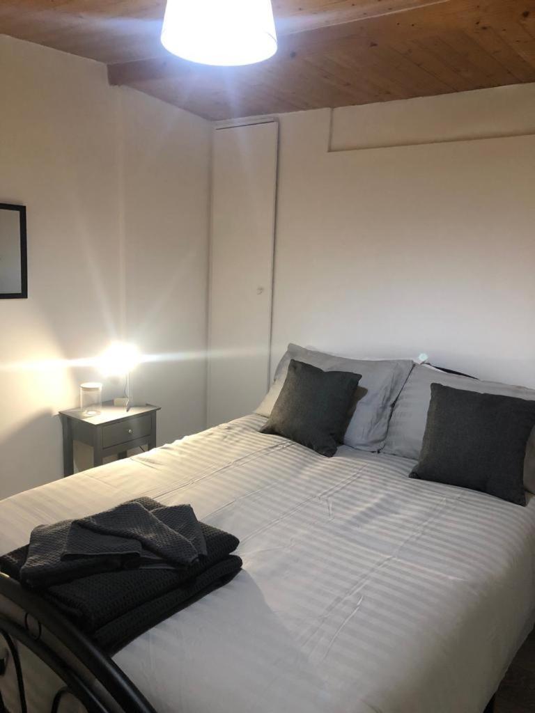 Bed and Breakfast Alpha House London Exterior foto
